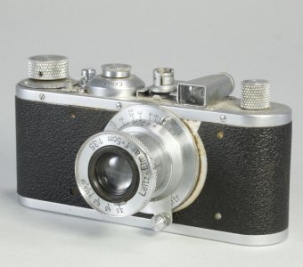 leica 1.jpg