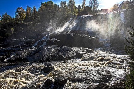 Haugsfoss.jpg