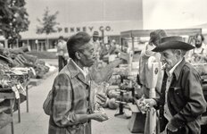 FarmersMarket1974_ArtMeripol0001.JPG