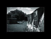 Old Derelict Nissen Hut Lincolnshire.jpg