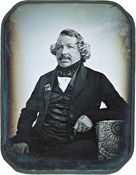 468px-Louis_Daguerre_2.jpg